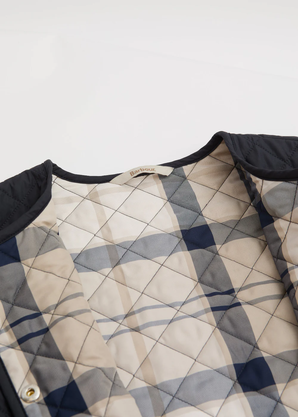 Cashel Collarless Quilted Jacket - Image 6