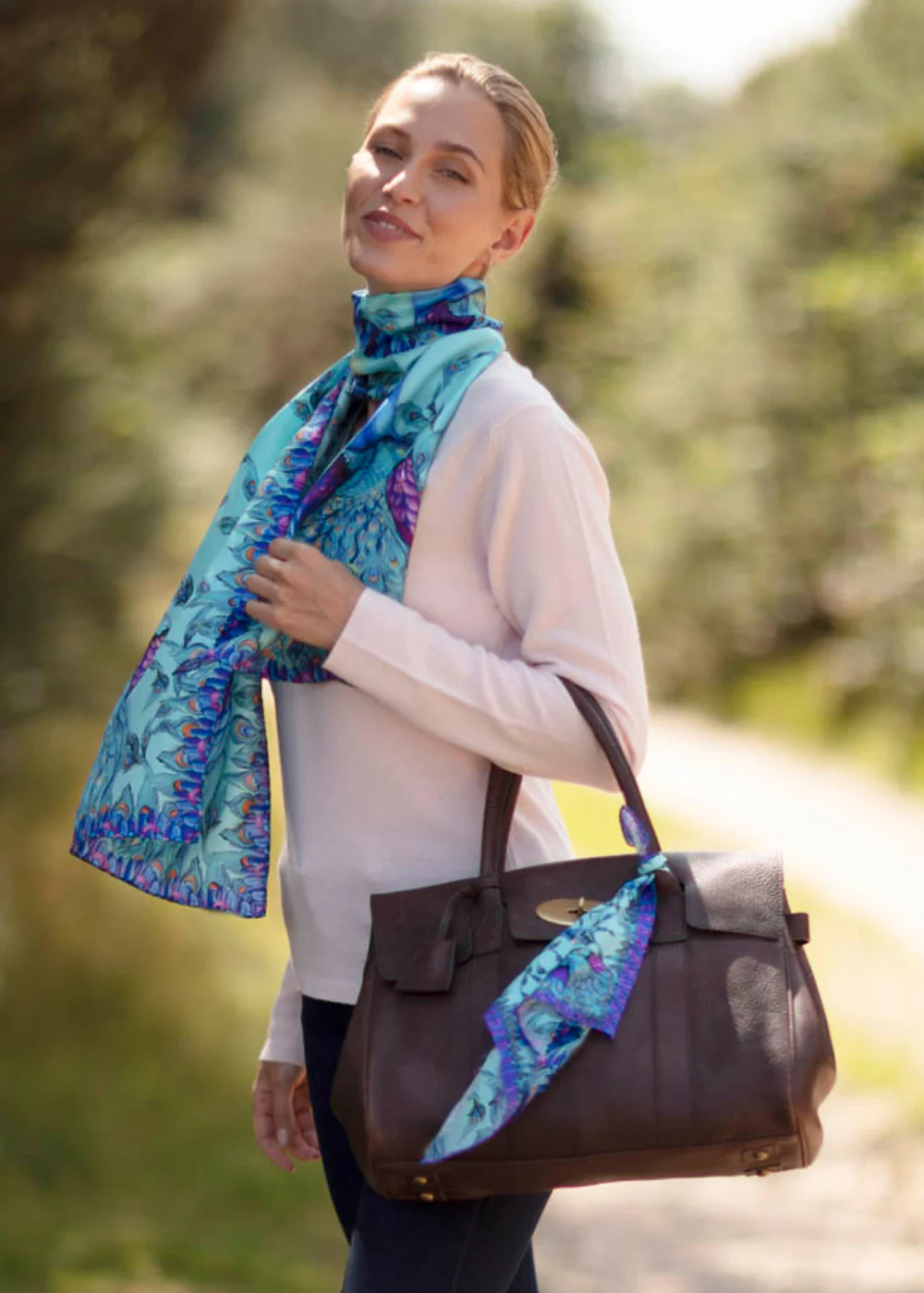 Pluming Marvellous Classic Silk Scarf - Image 2