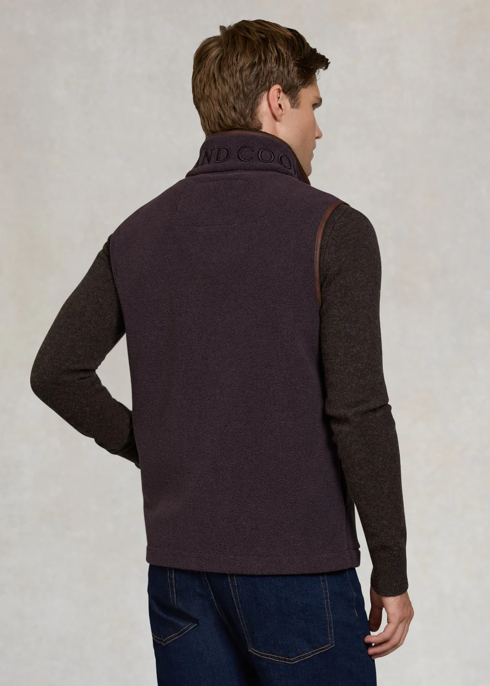 Country Fleece Gilet - Image 4