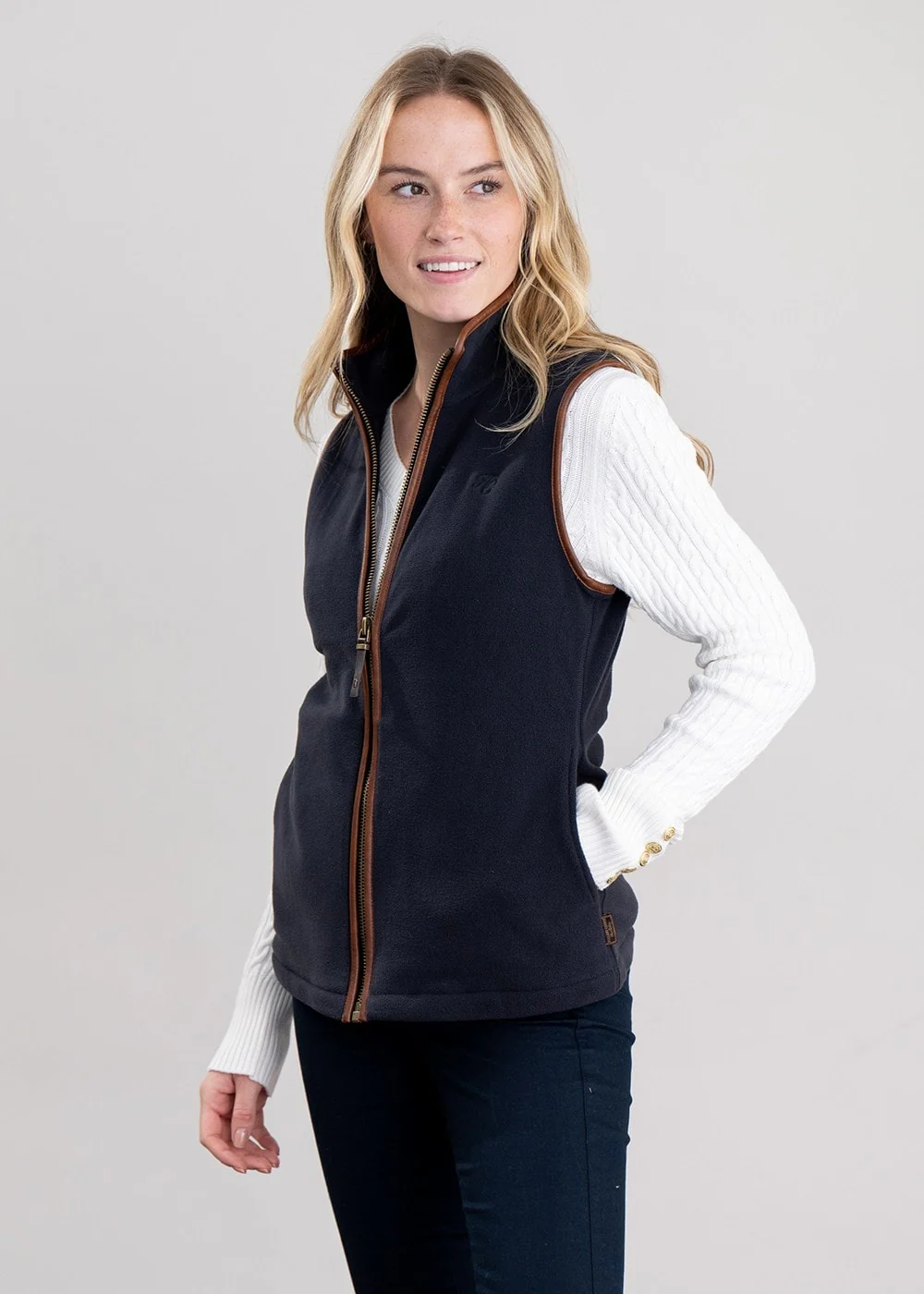 Country Fleece Gilet - Image 3