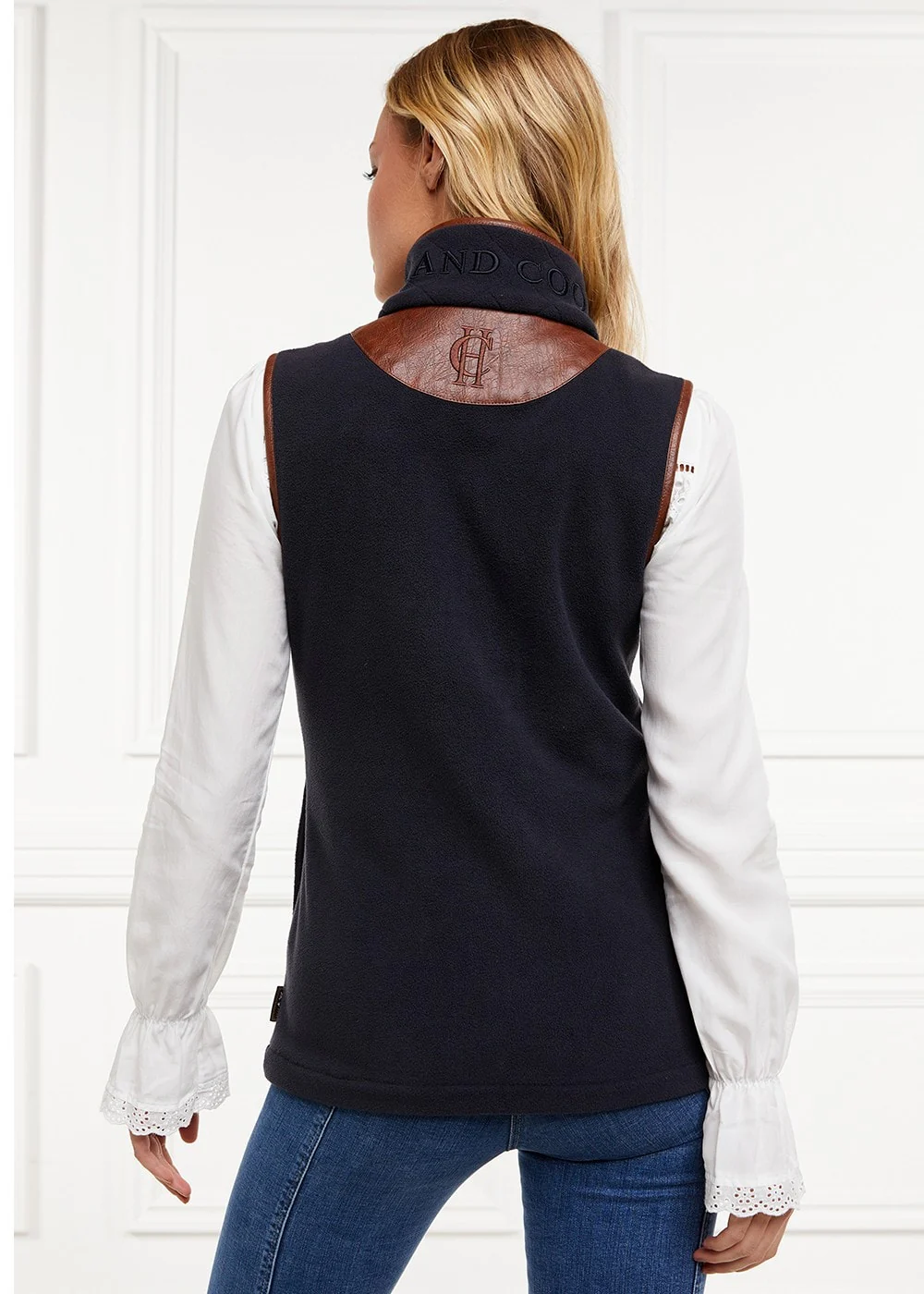 Country Fleece Gilet - Image 4