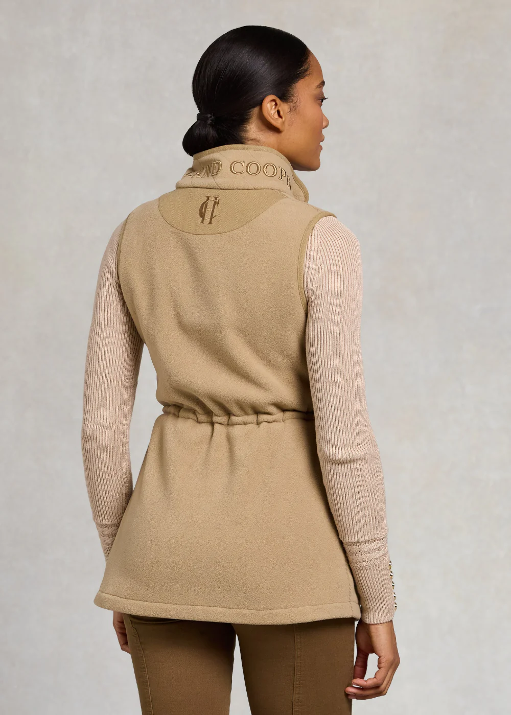 Country Longline Fleece Gilet - Image 2