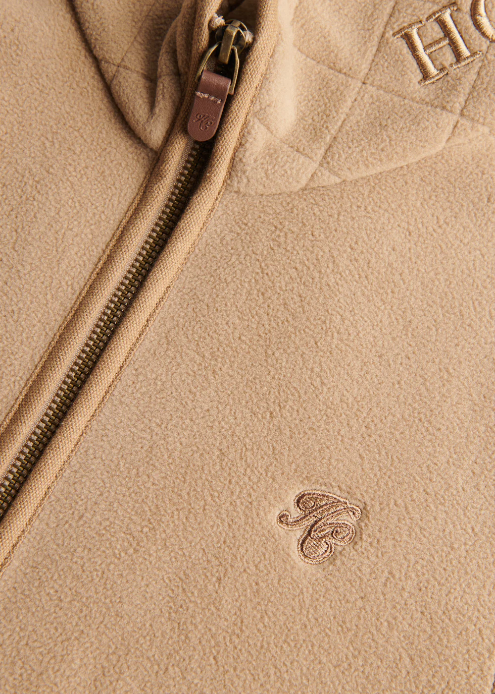 Country Longline Fleece Gilet - Image 7