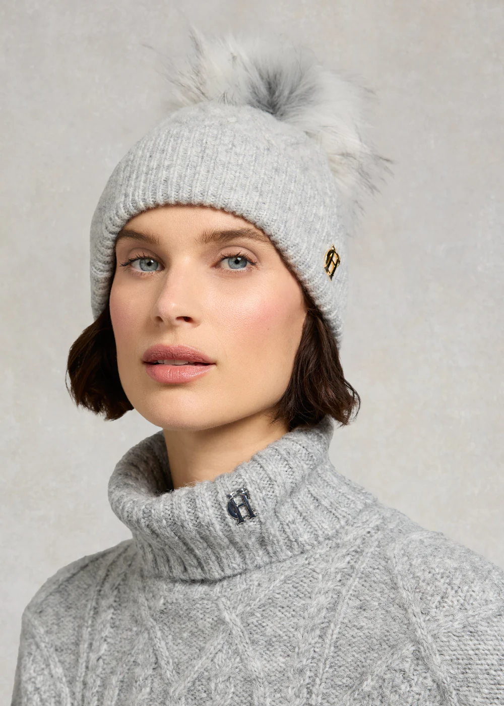 Sloane Cable Bobble Hat - Image 2
