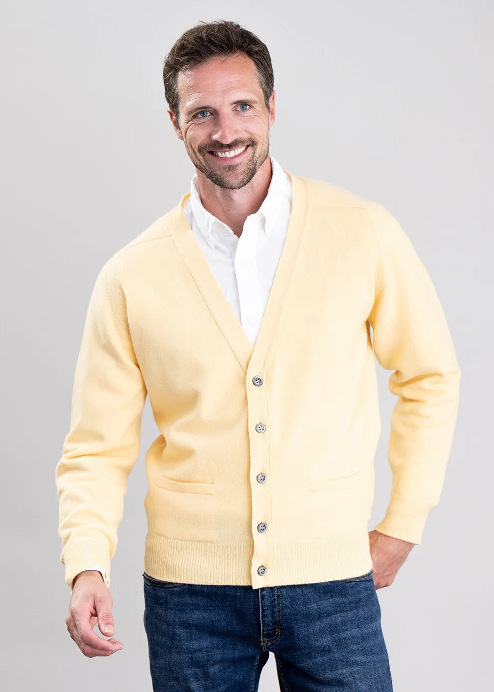 Leven 2 Ply Lambswool Cardigan