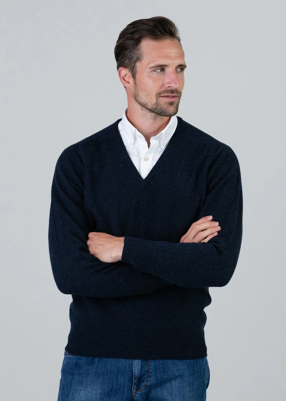 Leven 2 Ply Lambswool V-Neck
