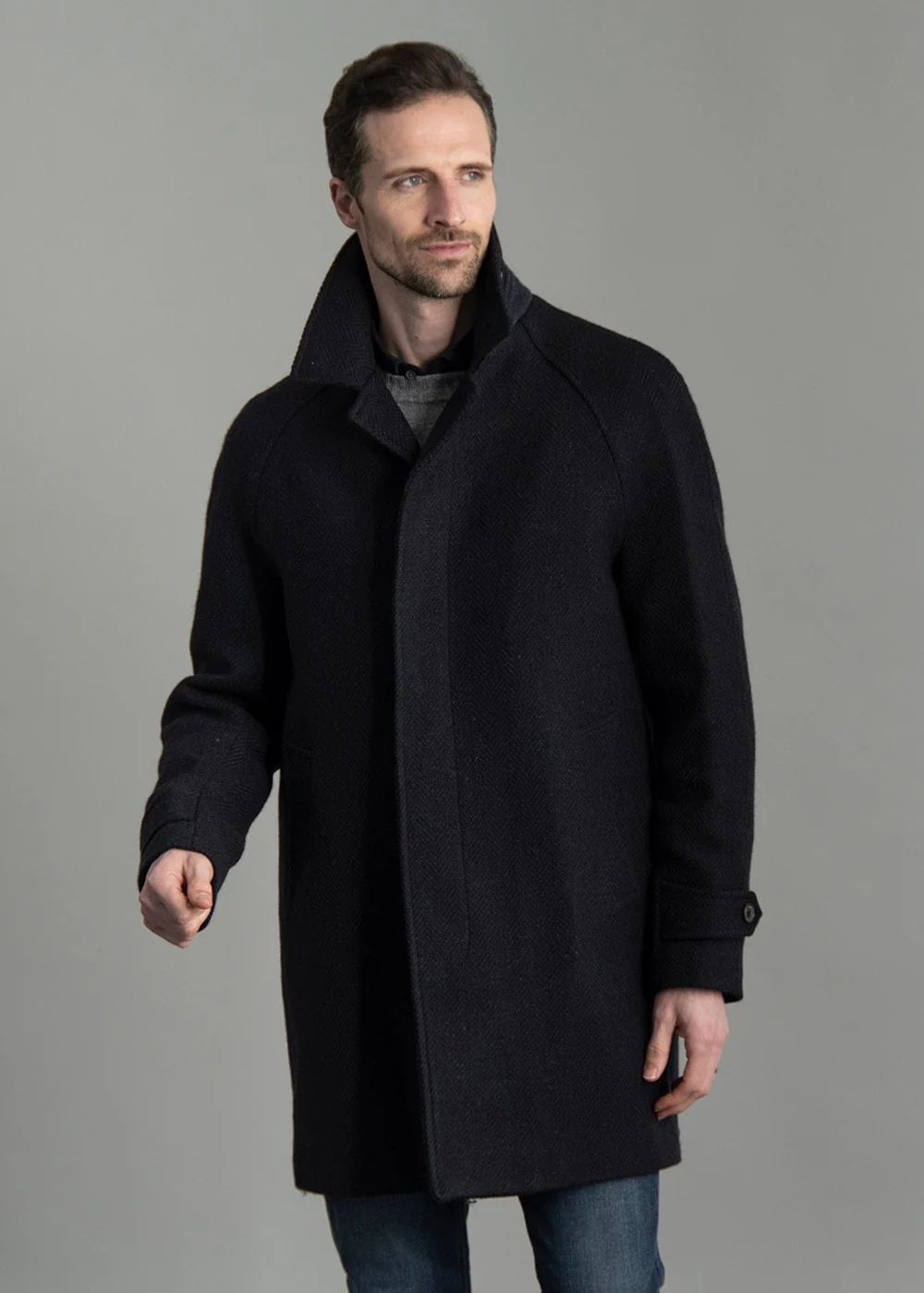 Erne Raglan Coat - Image 3