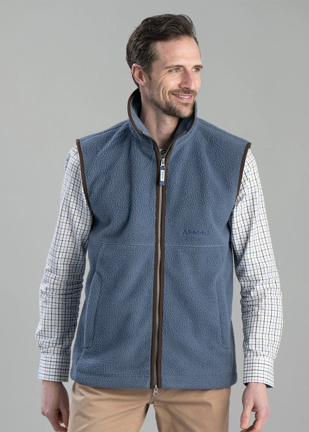 Oakham Retro Fleece Gilet - Image 3