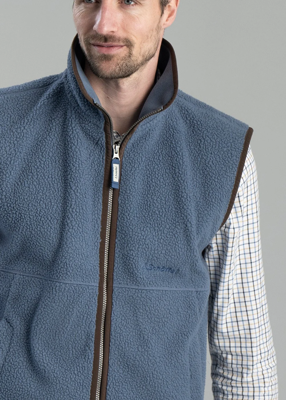 Oakham Retro Fleece Gilet - Image 5