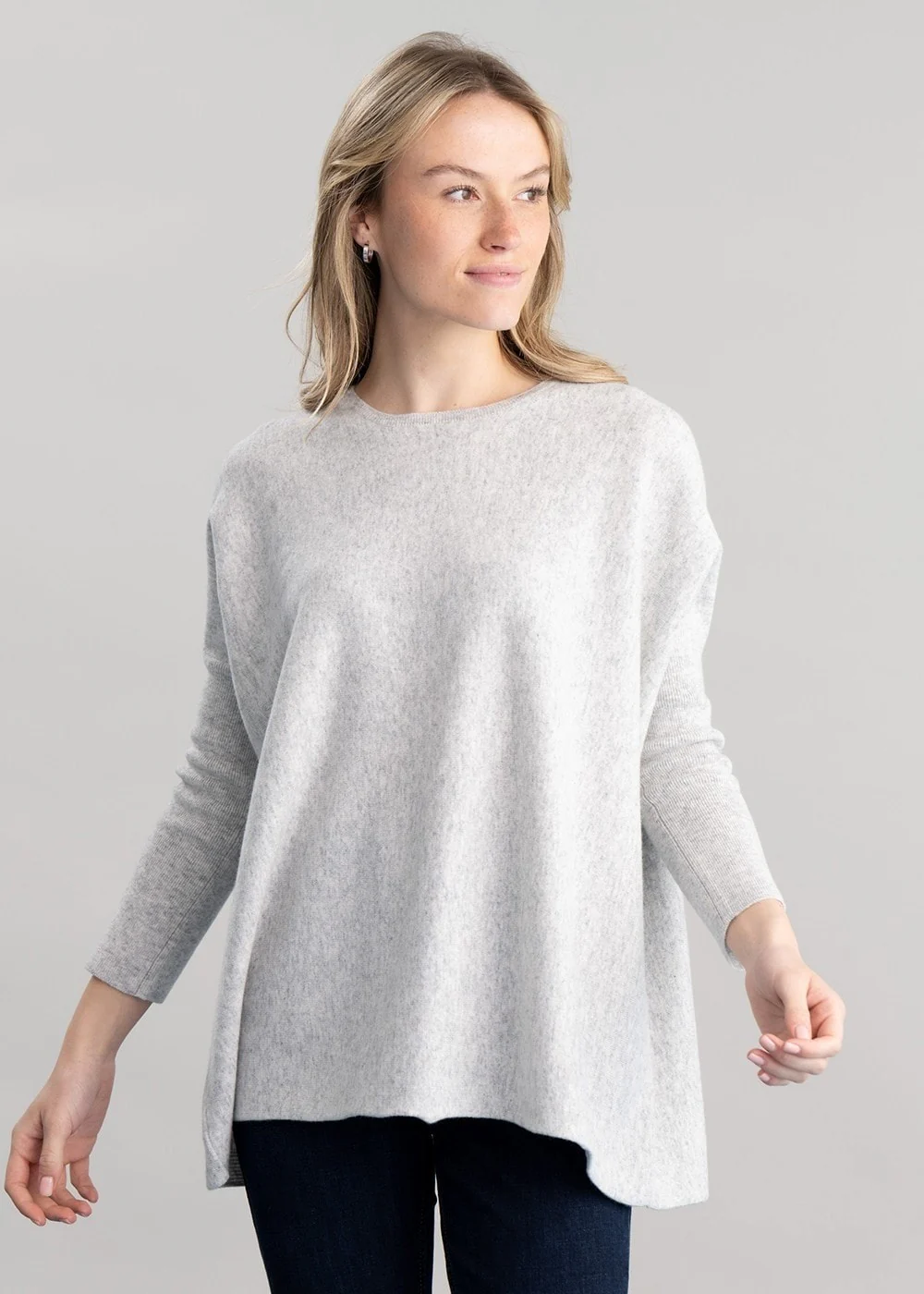 Beatrice Crew Cape - Image 4