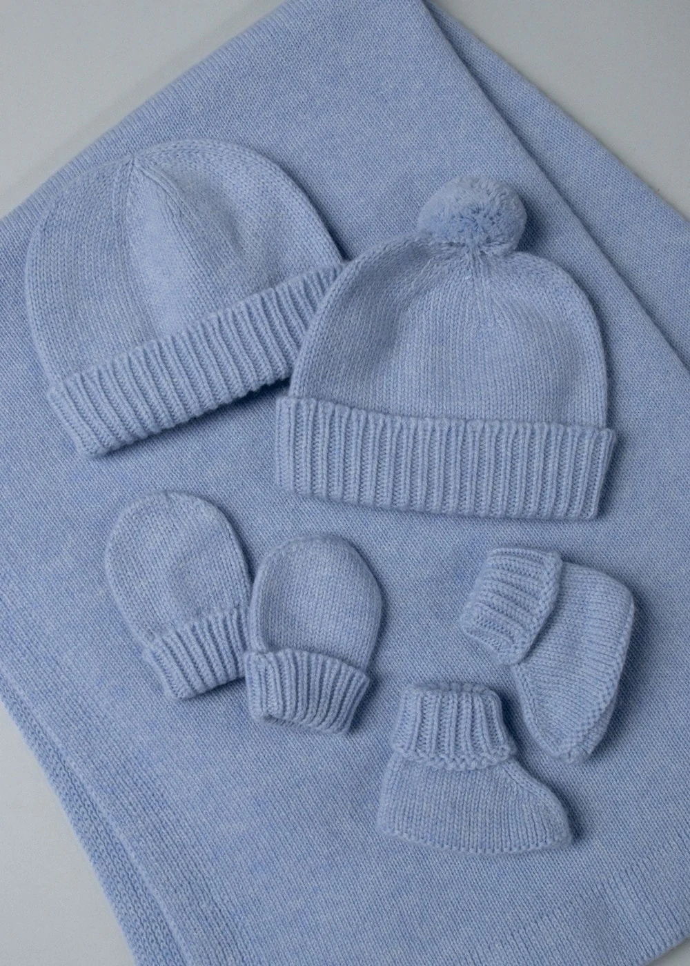 Cashmere Baby Booties - Image 4