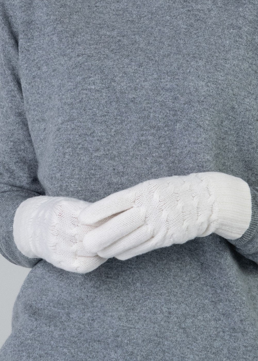Cashmere Cable Gloves