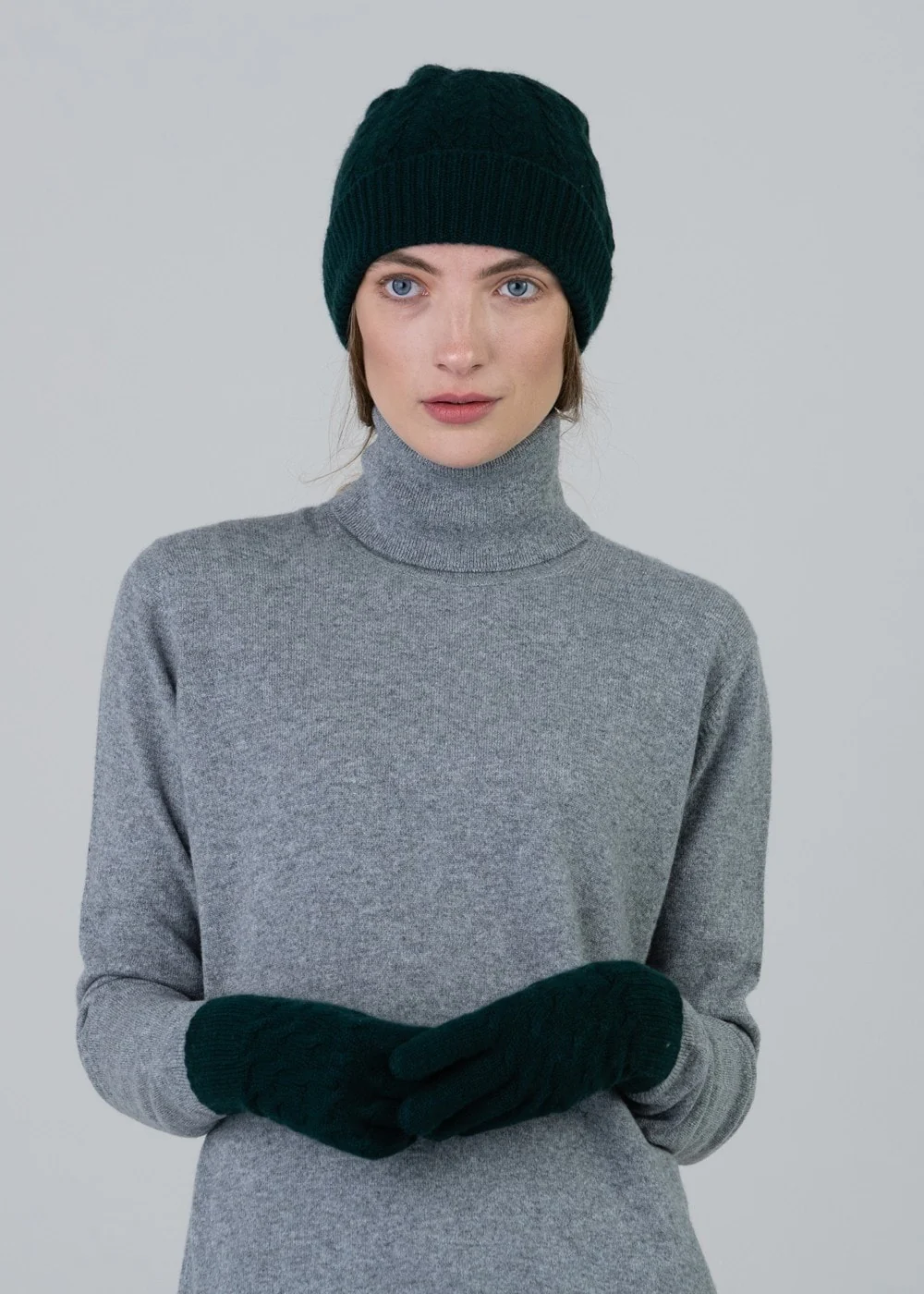 Cashmere Cable Gloves
