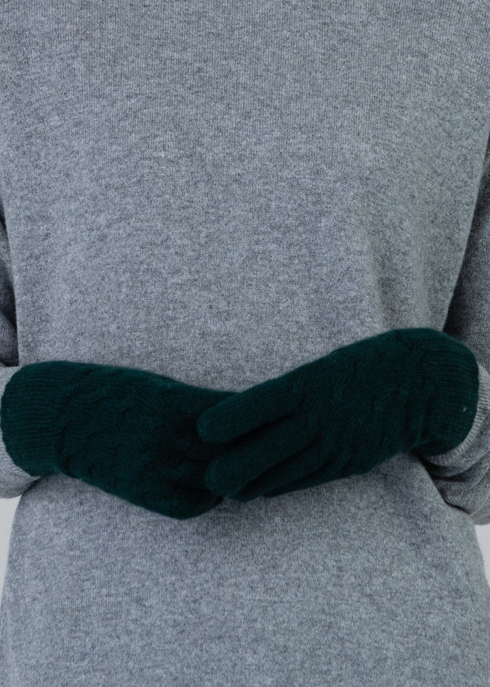 Cashmere Cable Gloves - Image 2