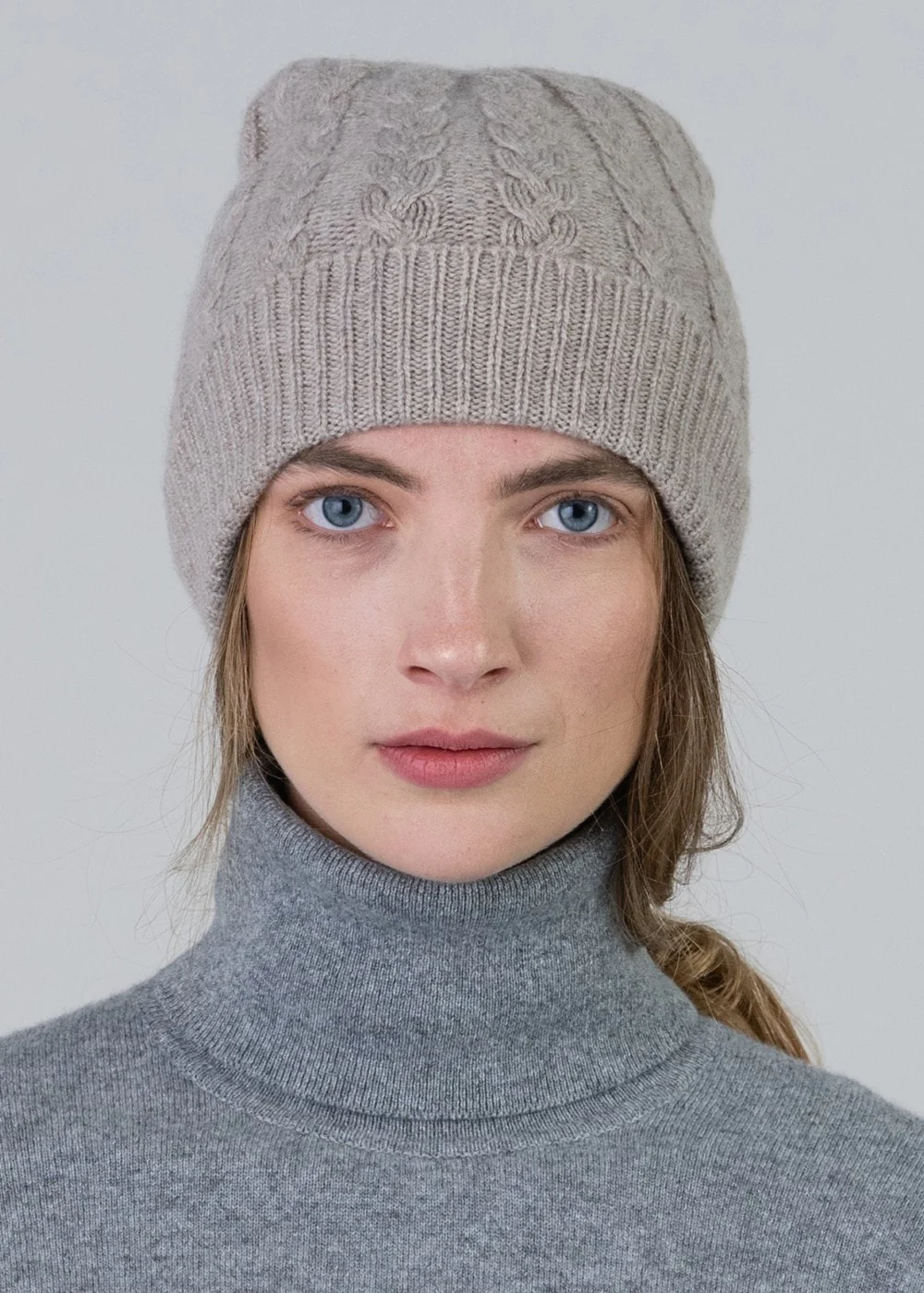 Cashmere Cable Hat - Image 13
