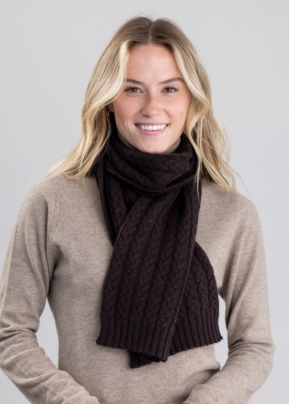 Cashmere Cable Scarf - Image 6