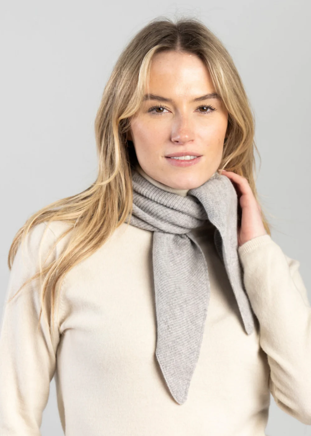 Dorothy Foulard Neck Tie - Image 2