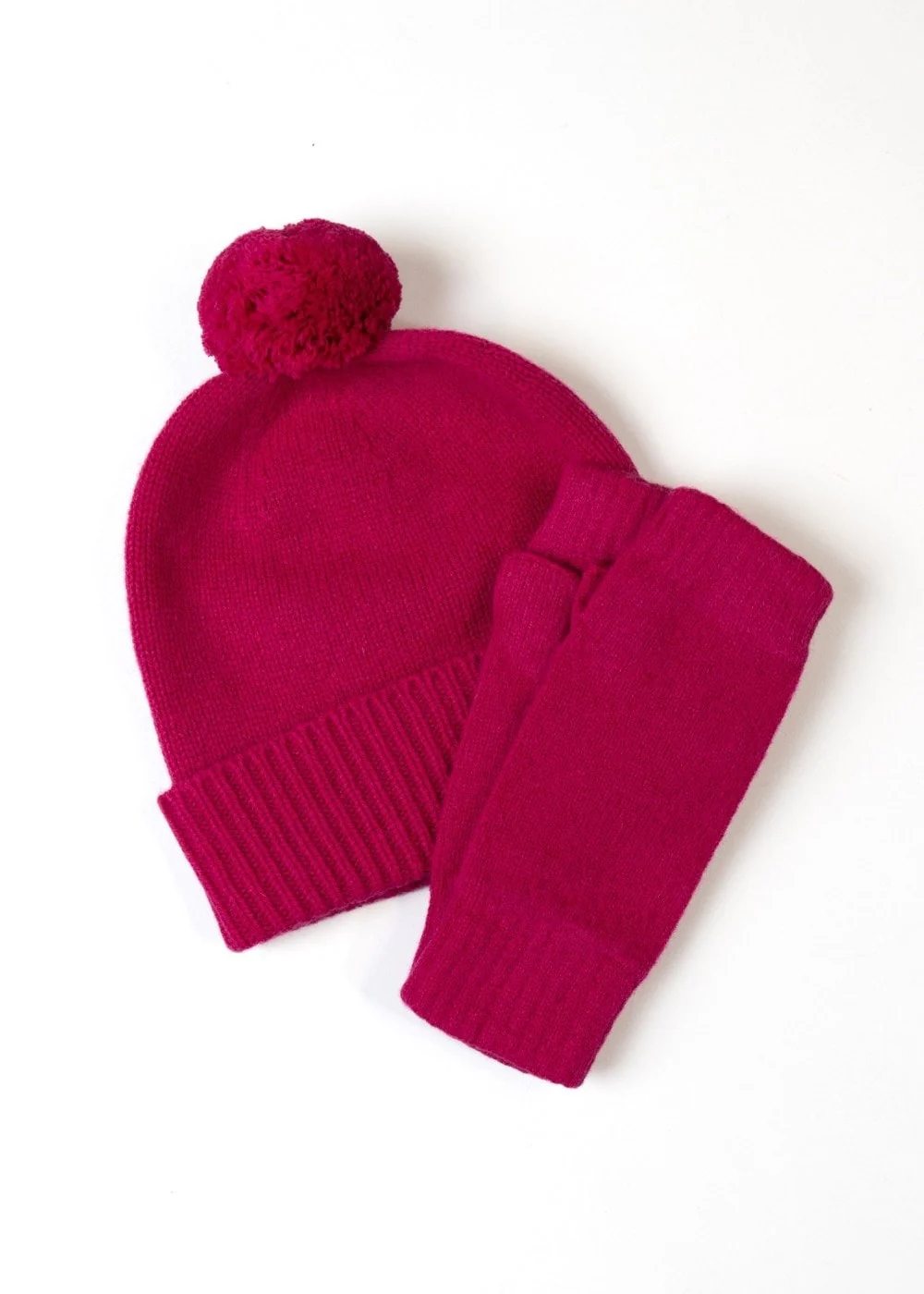 Fliss Lambswool Fingerless Mittens - Image 2