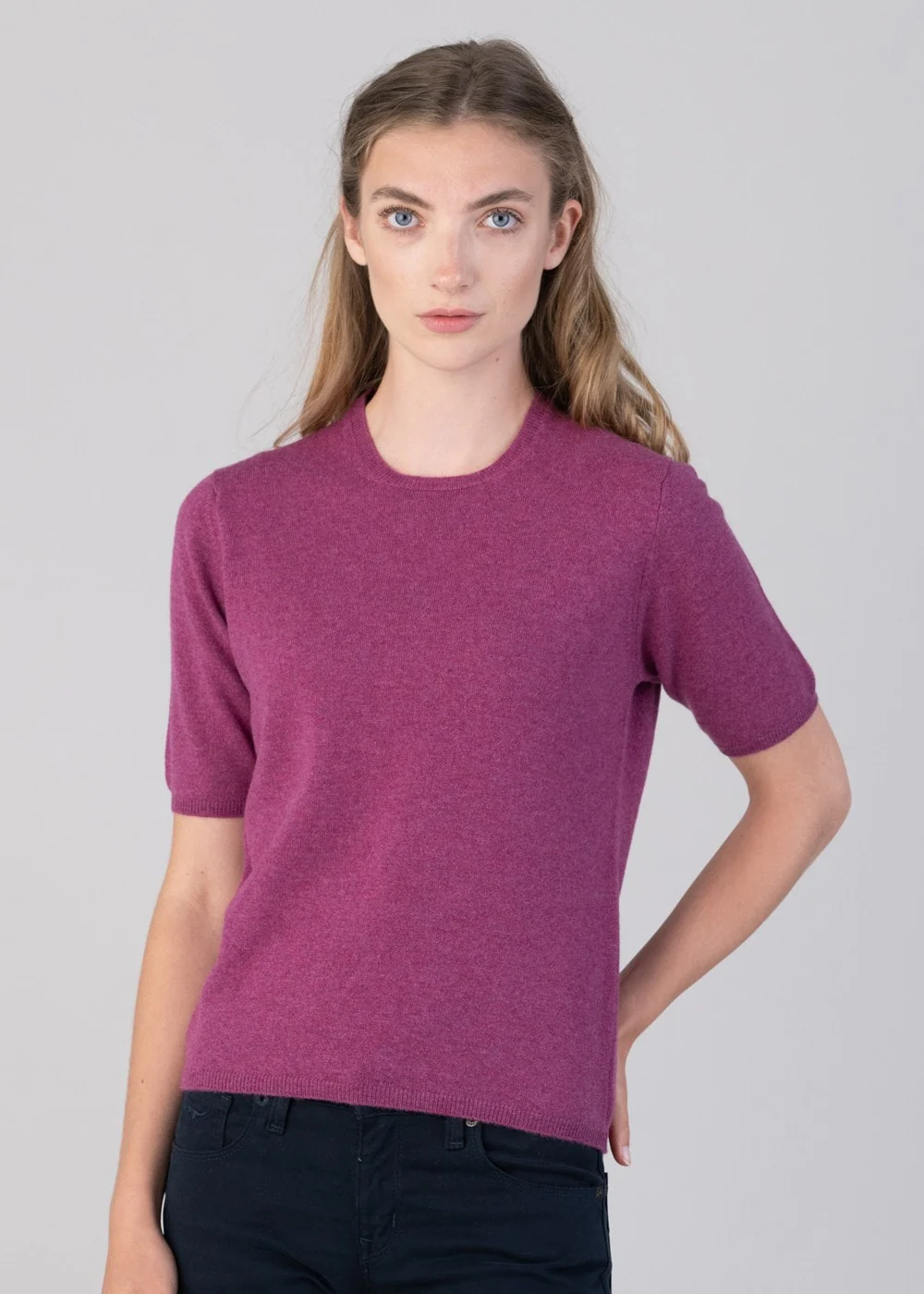 Millie Cashmere Short Sleeve Crew - Image 4