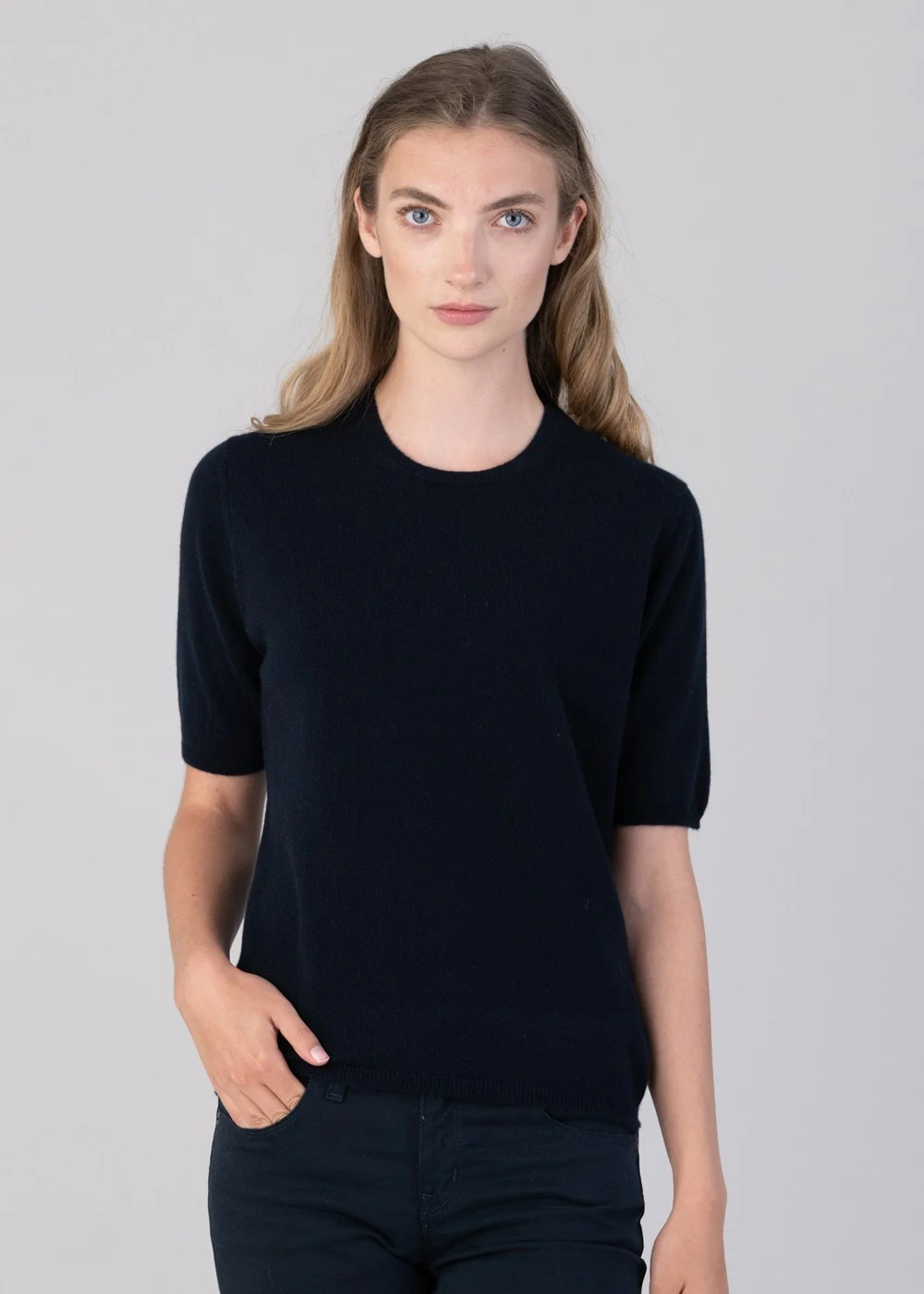 Millie Cashmere Short Sleeve Crew - Image 4