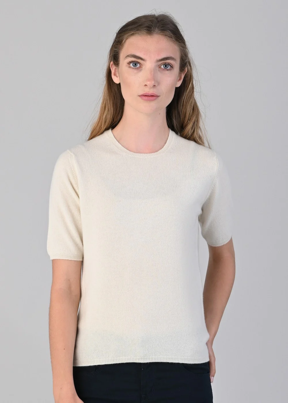Millie Cashmere Short Sleeve Crew - Image 2