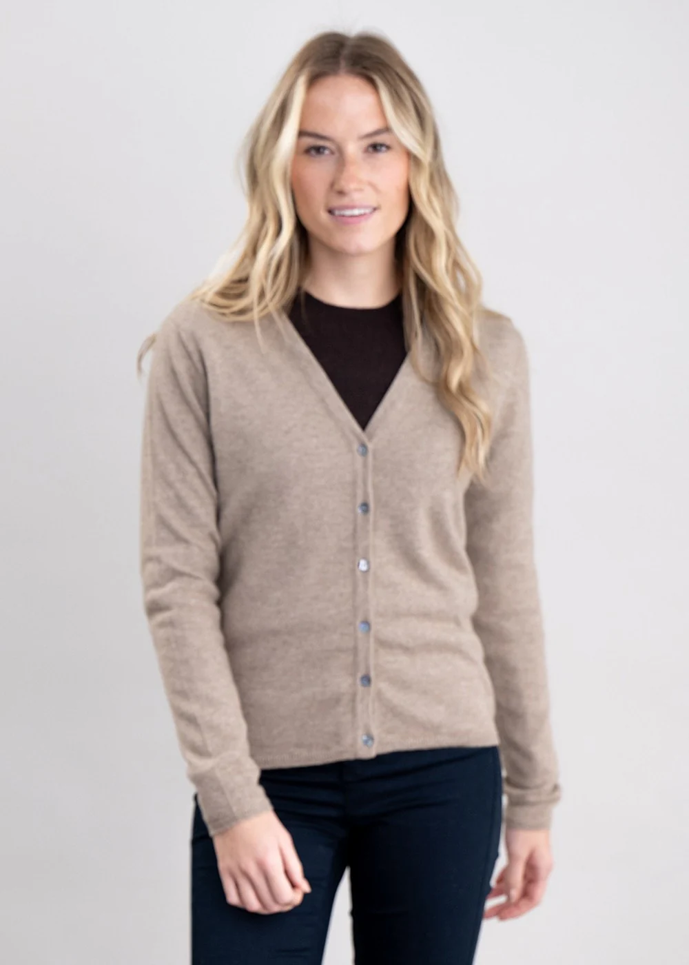 Millie Cashmere Vee Cardigan - Image 3
