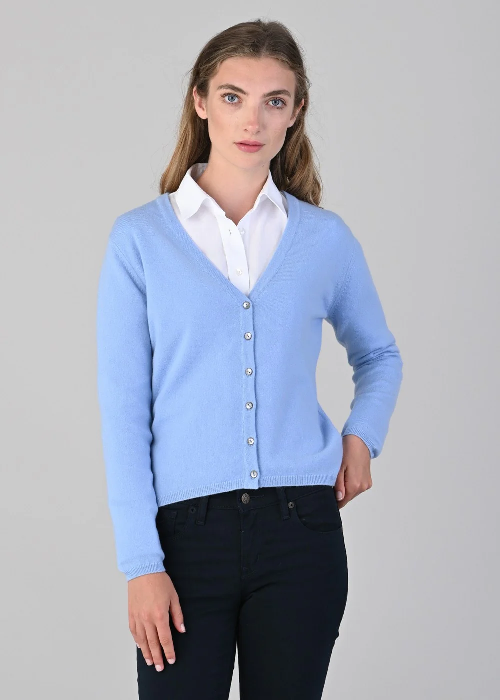 Millie Cashmere Vee Cardigan - Image 3