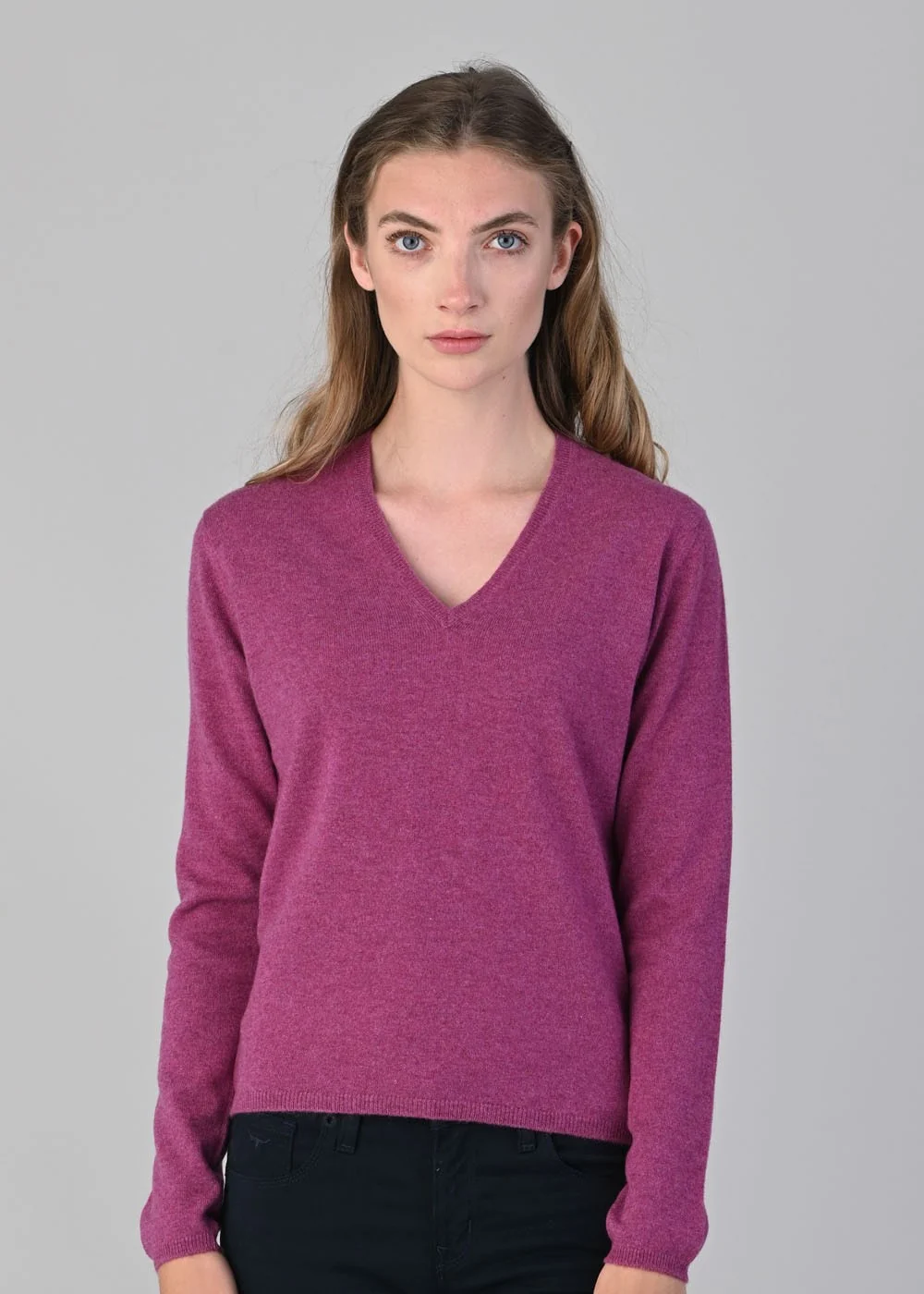 Millie Cashmere Vee Neck
