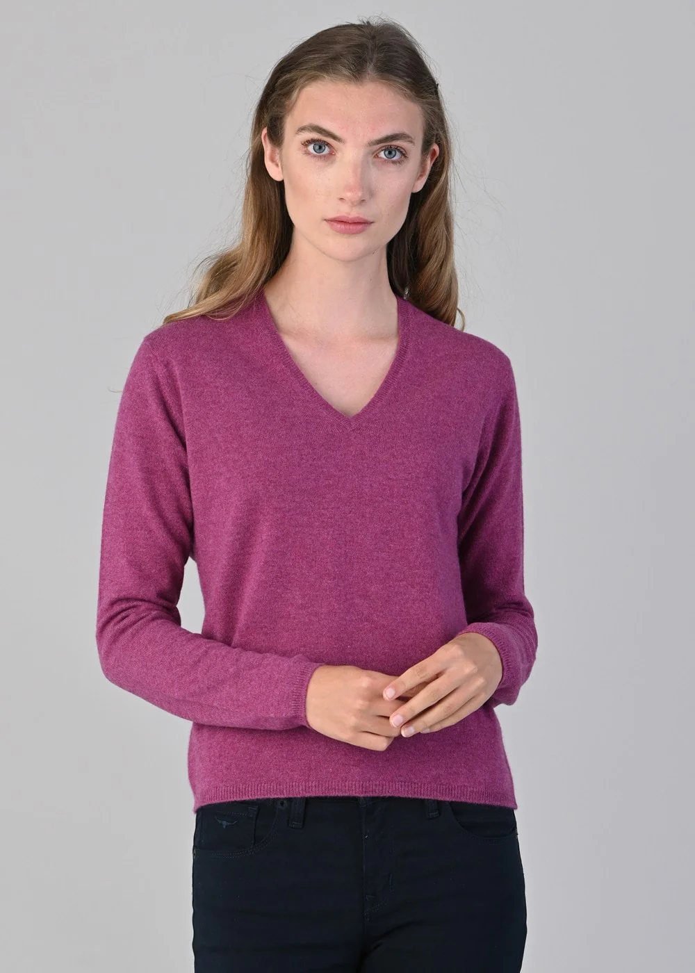 Millie Cashmere Vee Neck - Image 2