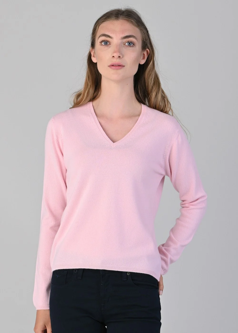 Millie Cashmere Vee Neck - Image 2