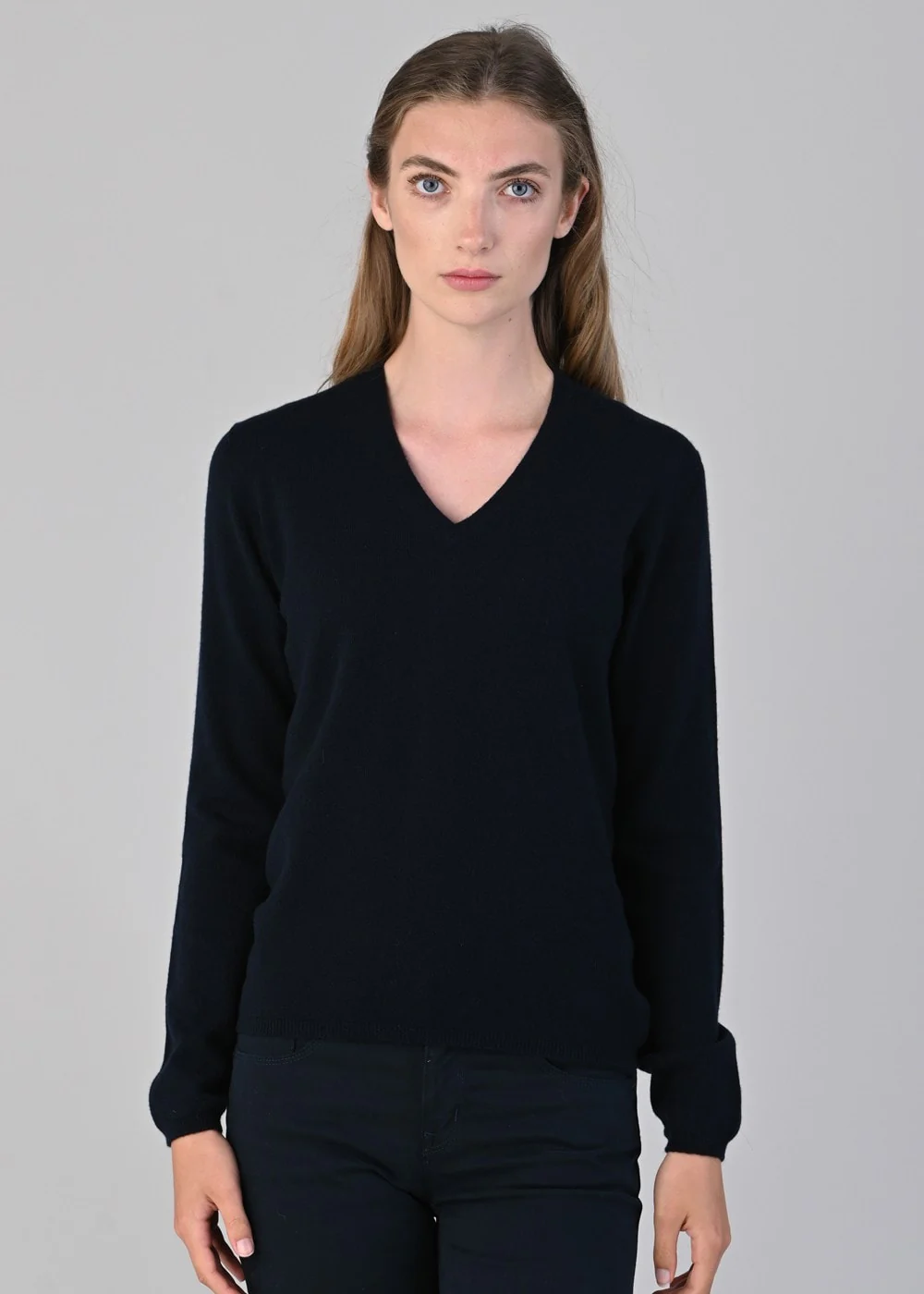 Millie Cashmere Vee Neck - Image 2