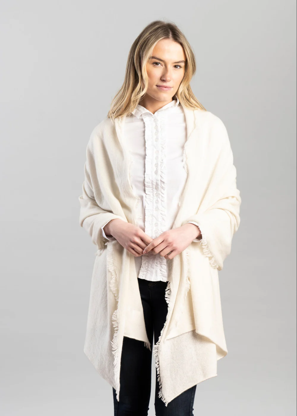 Poppy Cashmere Wrap - Image 9