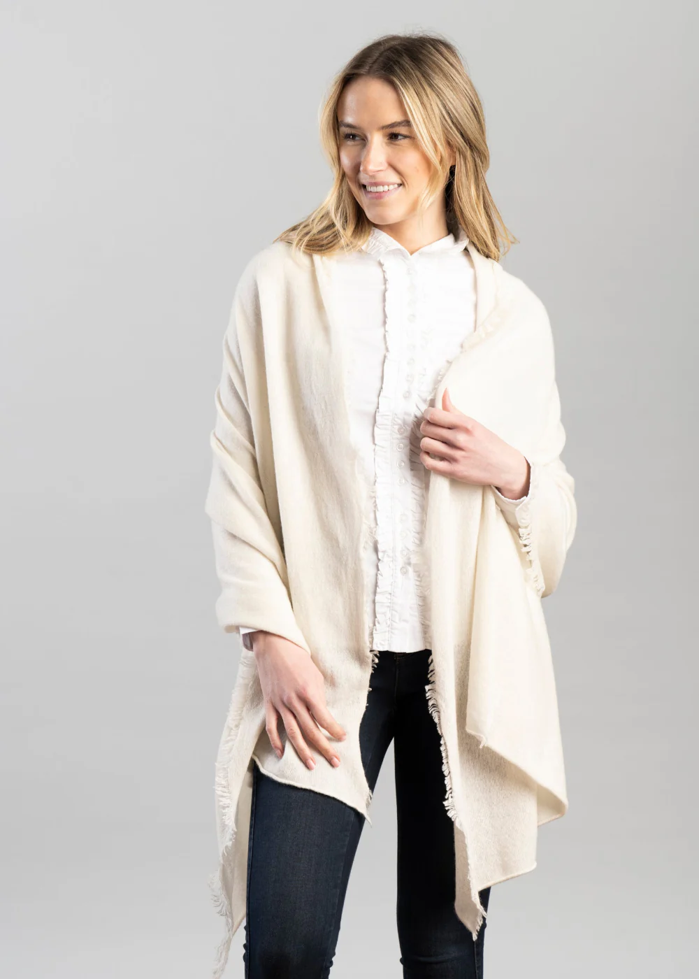 Poppy Cashmere Wrap - Image 2