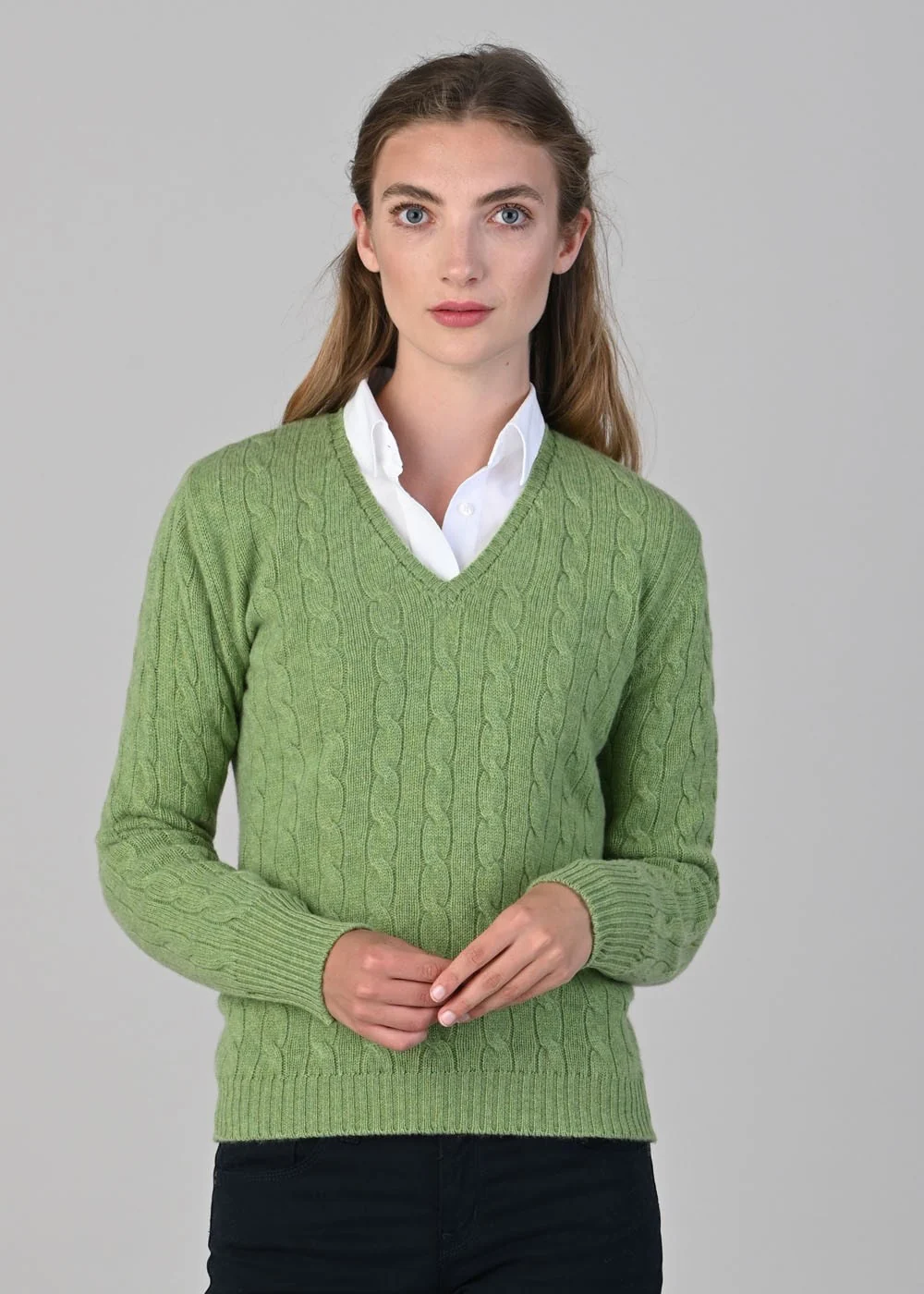 Sophia Cashmere Cable Vee Neck - Image 3