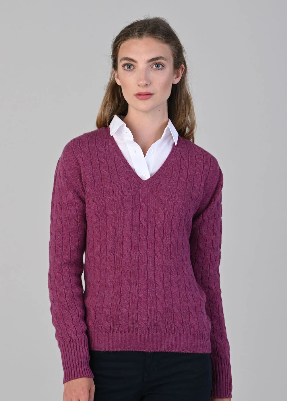 Sophia Cashmere Cable Vee Neck - Image 5