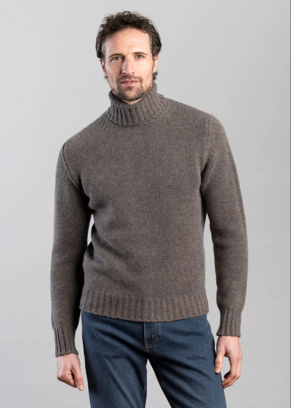 Alain Roll Collar - Image 3
