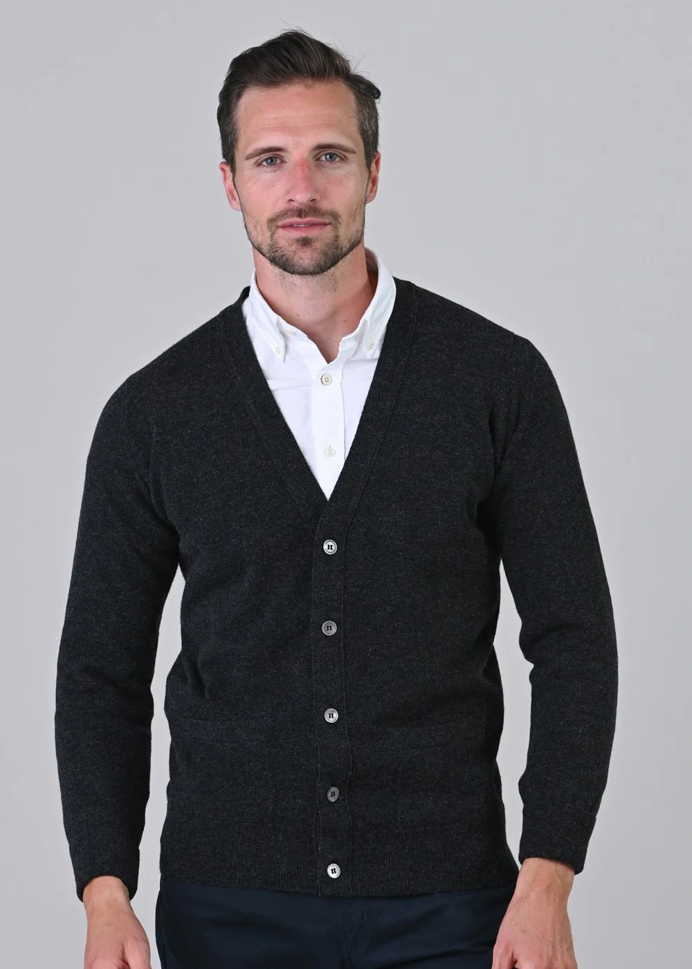 Gordon 1 Ply Geelong Cardigan - Image 4