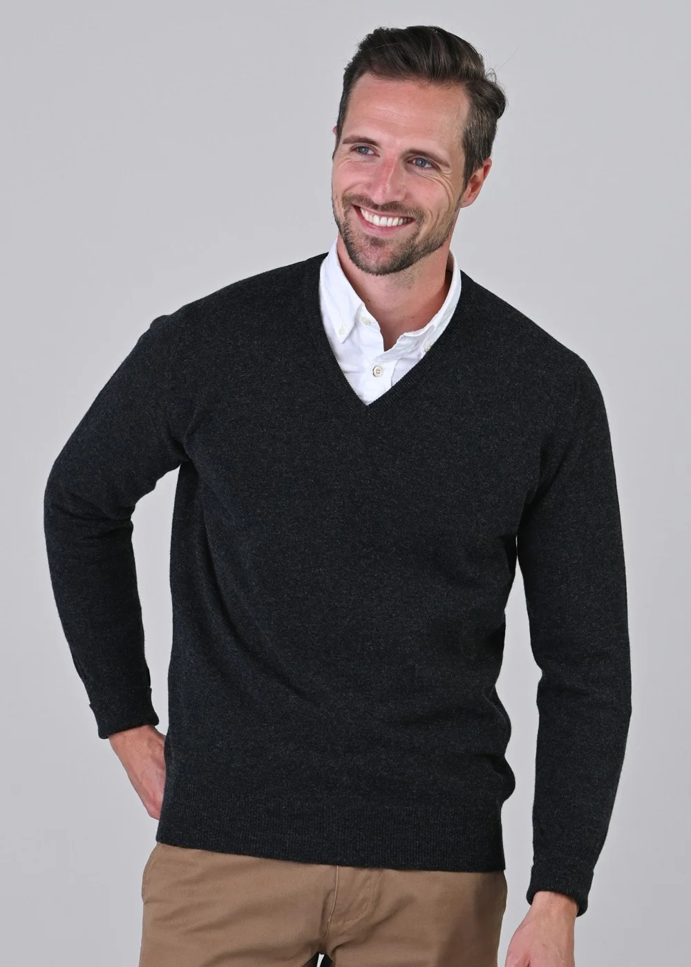 Gordon 1 Ply Geelong V-Neck - Image 4
