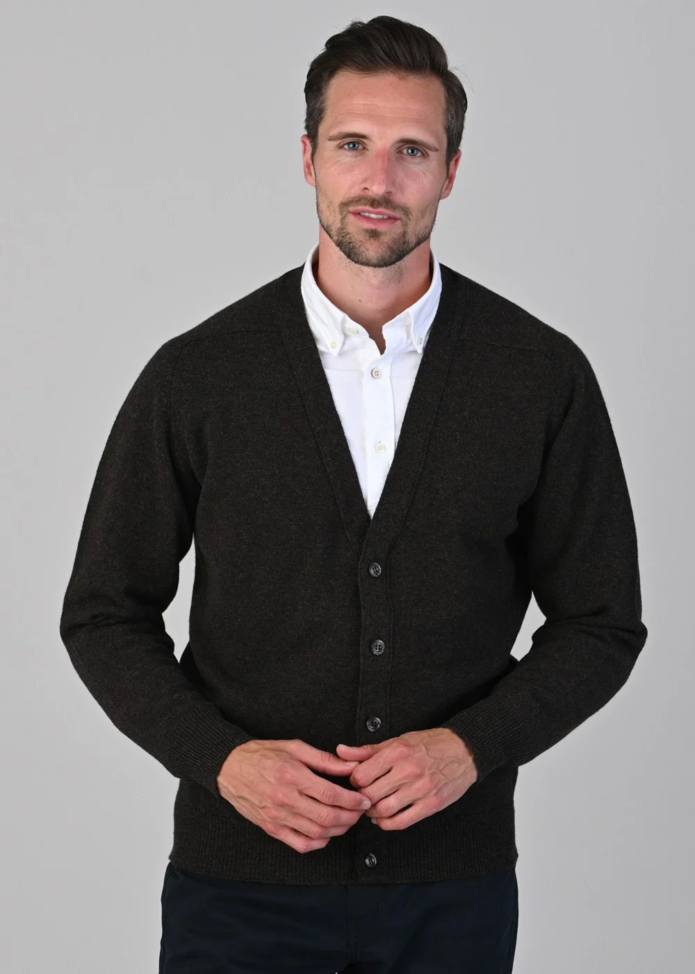 Leven 2 Ply Lambswool Cardigan - Image 3
