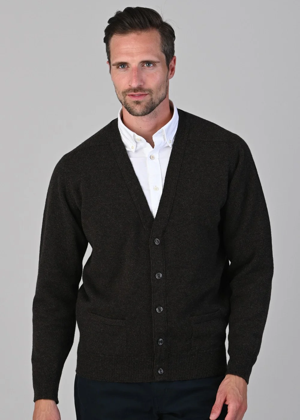 Leven 2 Ply Lambswool Cardigan - Image 4