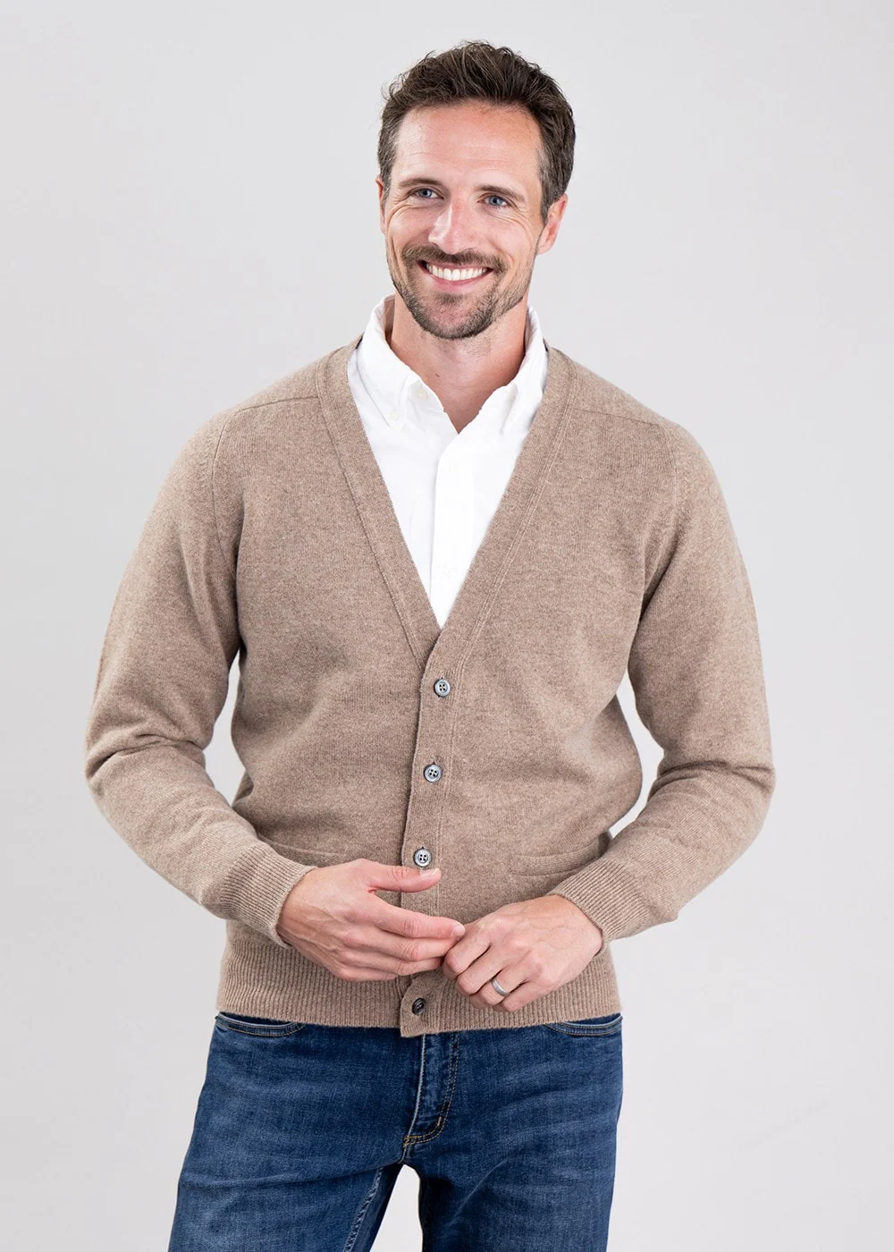 Leven 2 Ply Lambswool Cardigan - Image 4