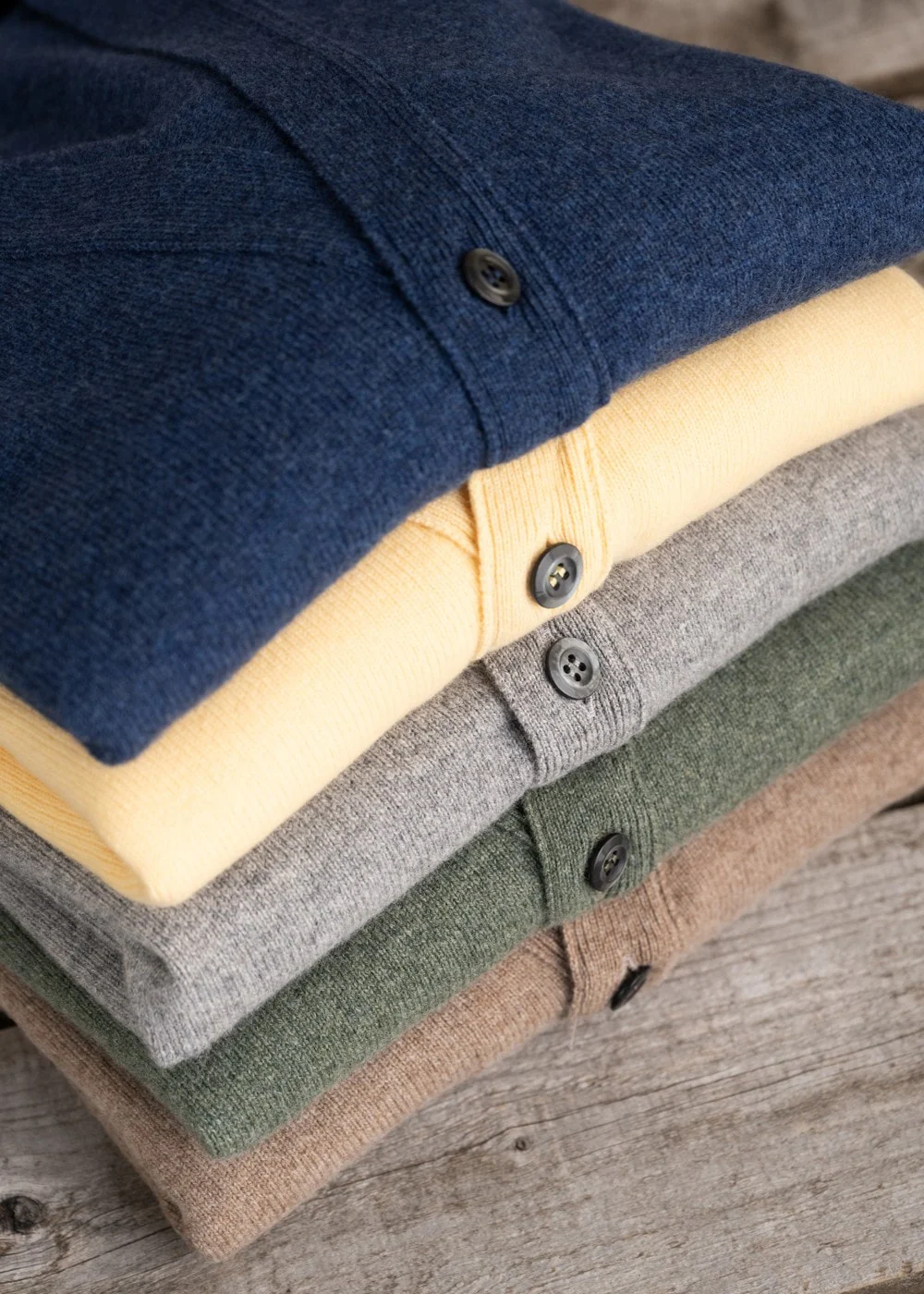 Leven 2 Ply Lambswool Cardigan - Image 5