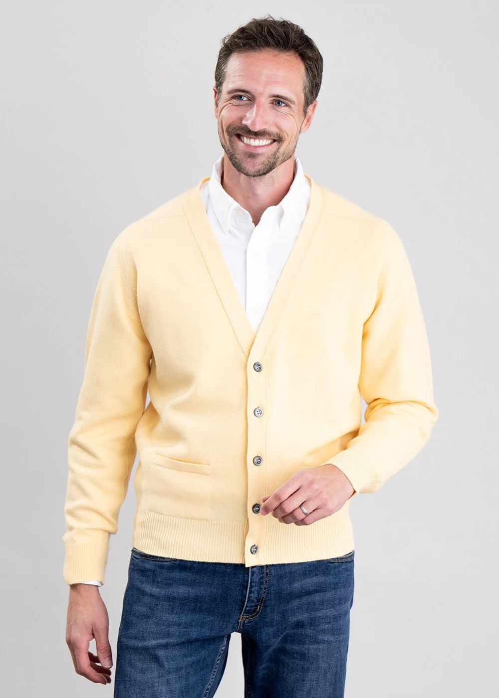 Leven 2 Ply Lambswool Cardigan - Image 3