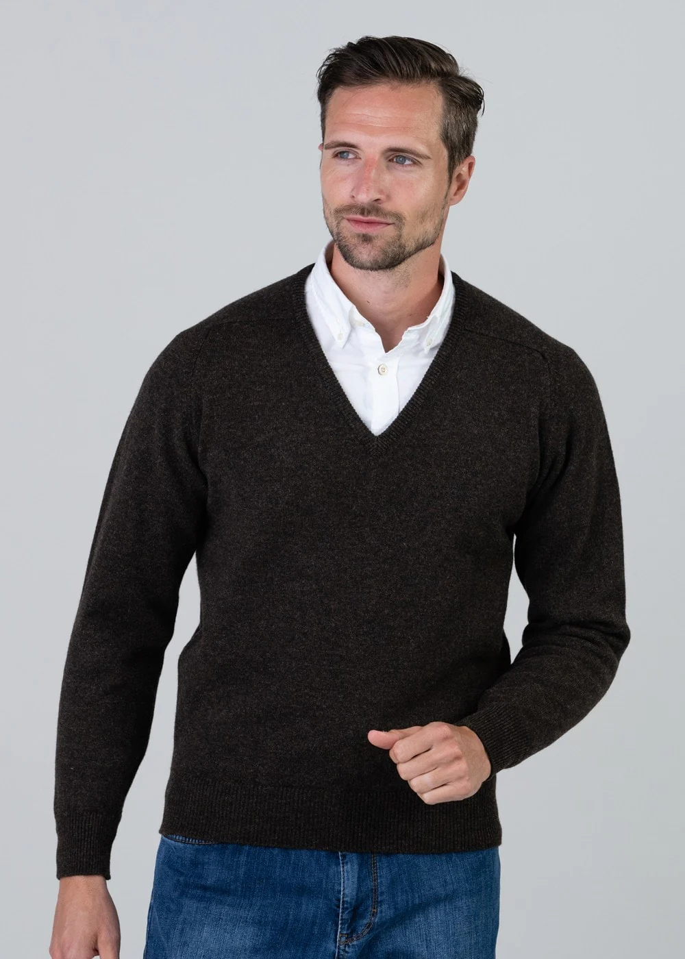 Leven 2 Ply Lambswool V-Neck Plus Size