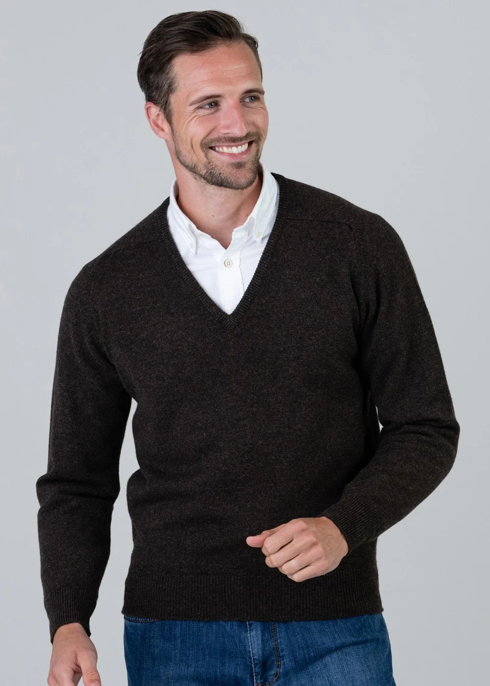 Leven 2 Ply Lambswool V-Neck Plus Size - Image 3