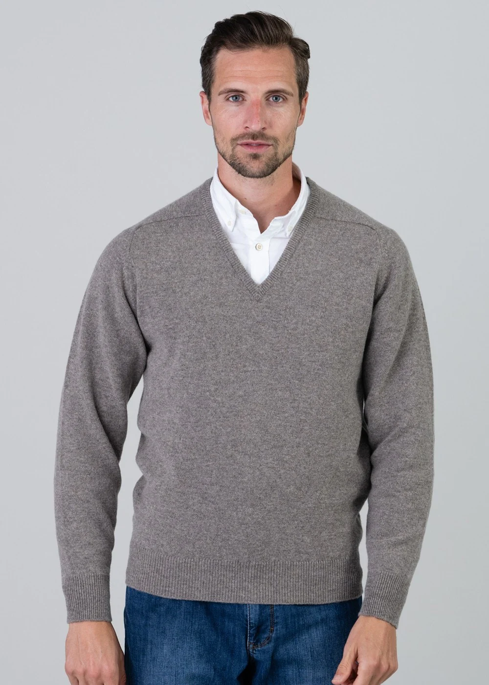 Leven 2 Ply Lambswool V-Neck - Image 2