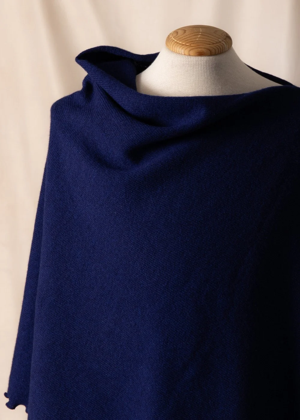 Lindsey Lambswool Poncho - Image 7