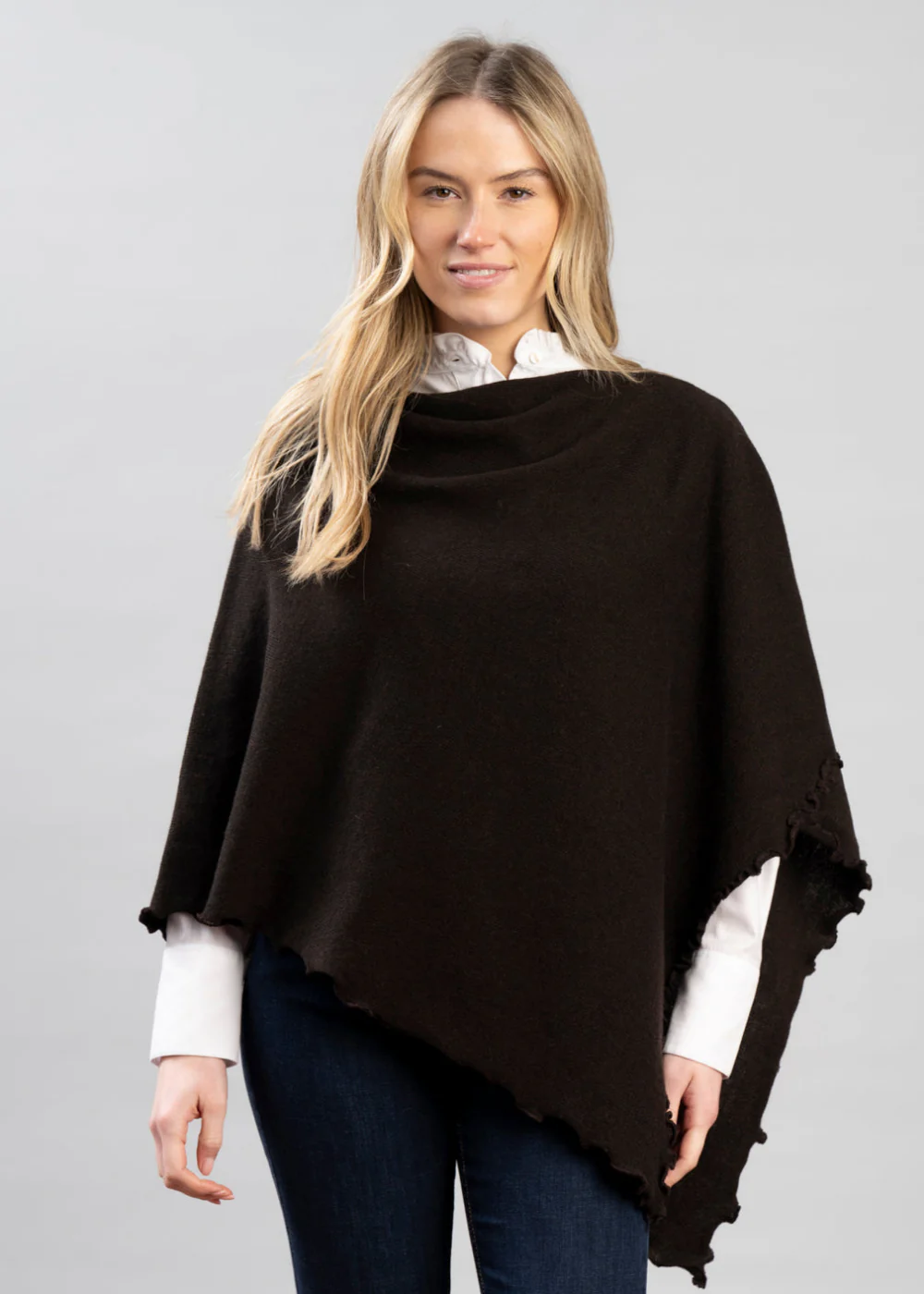 Lindsey Lambswool Poncho - Image 21