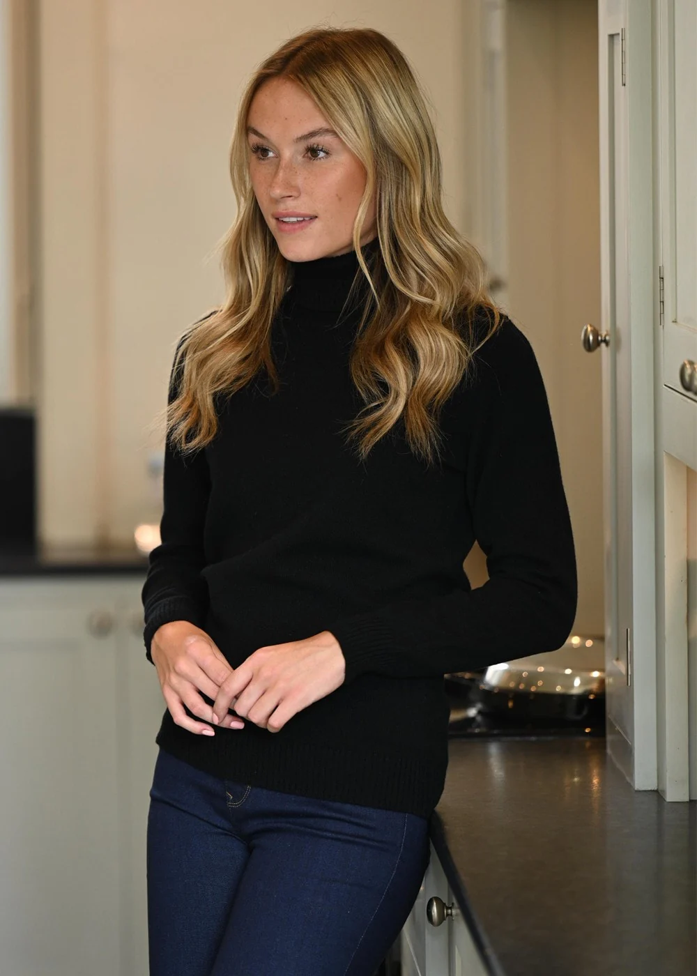 Lindsey Lambswool Roll Neck - Image 5