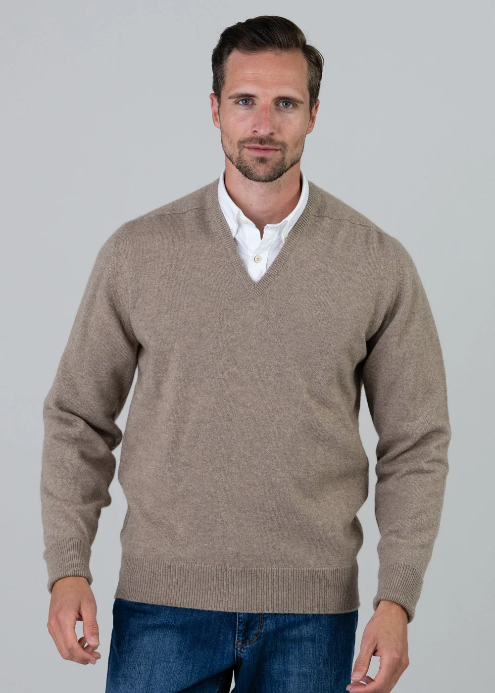 Melrose 2 Ply Cashmere V-Neck - Image 4